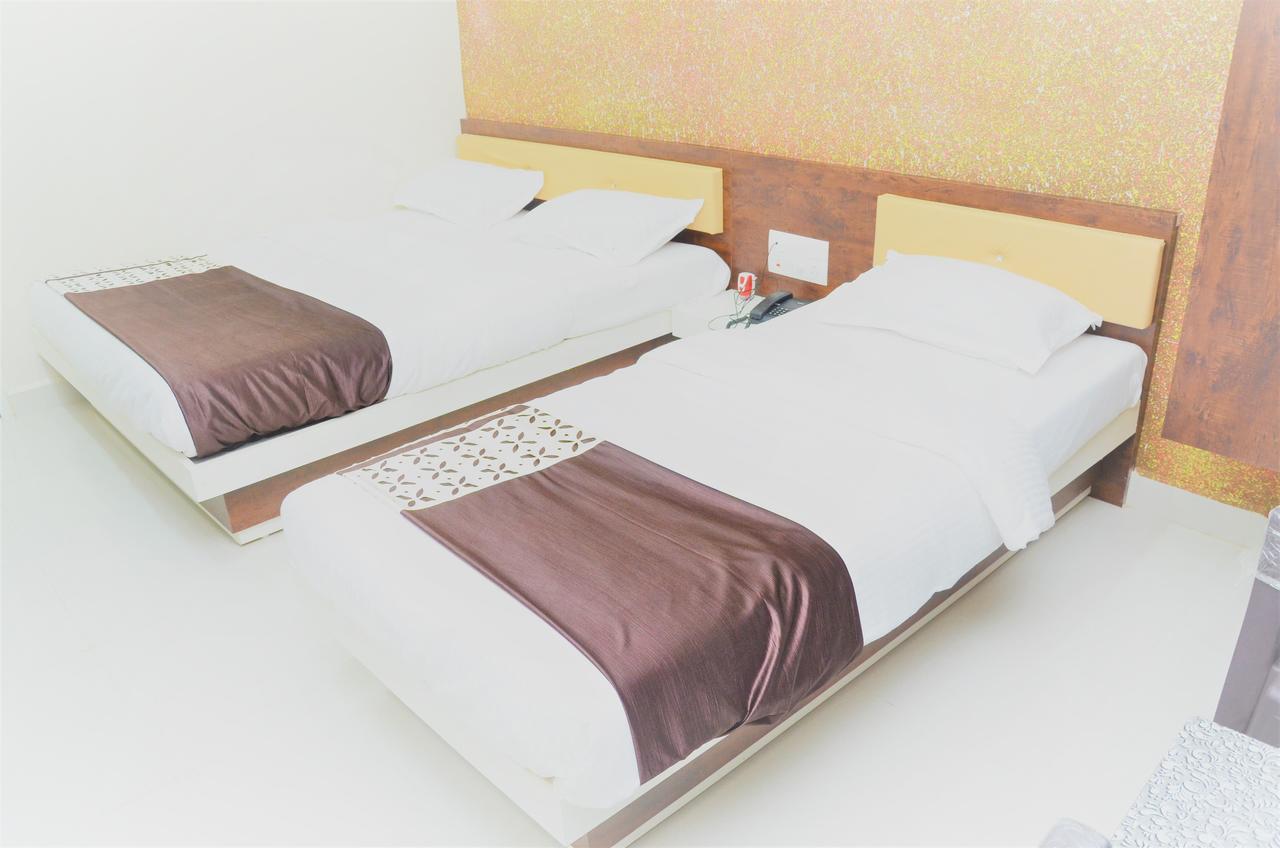 Hotel Bansidhar Somnath Exterior photo