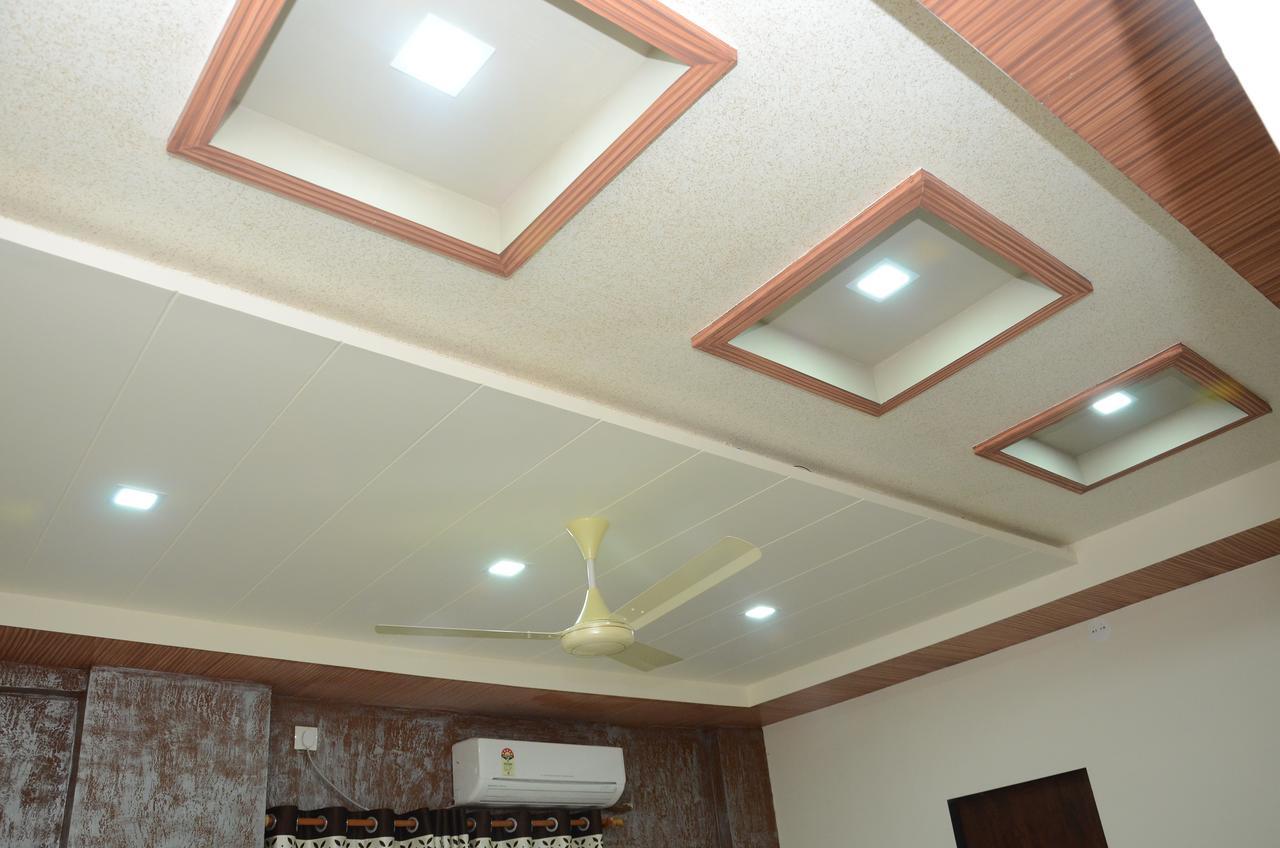 Hotel Bansidhar Somnath Exterior photo