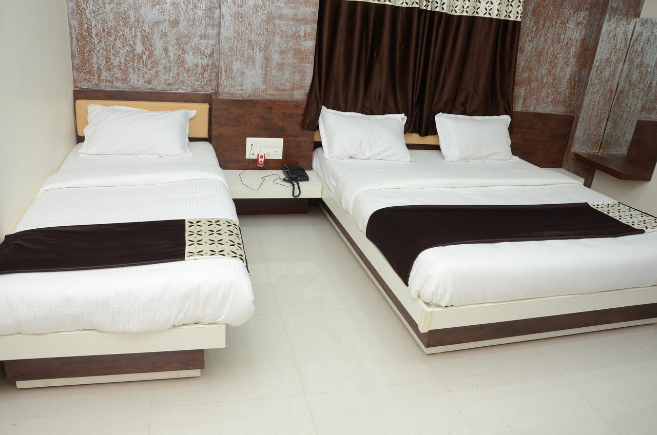 Hotel Bansidhar Somnath Exterior photo