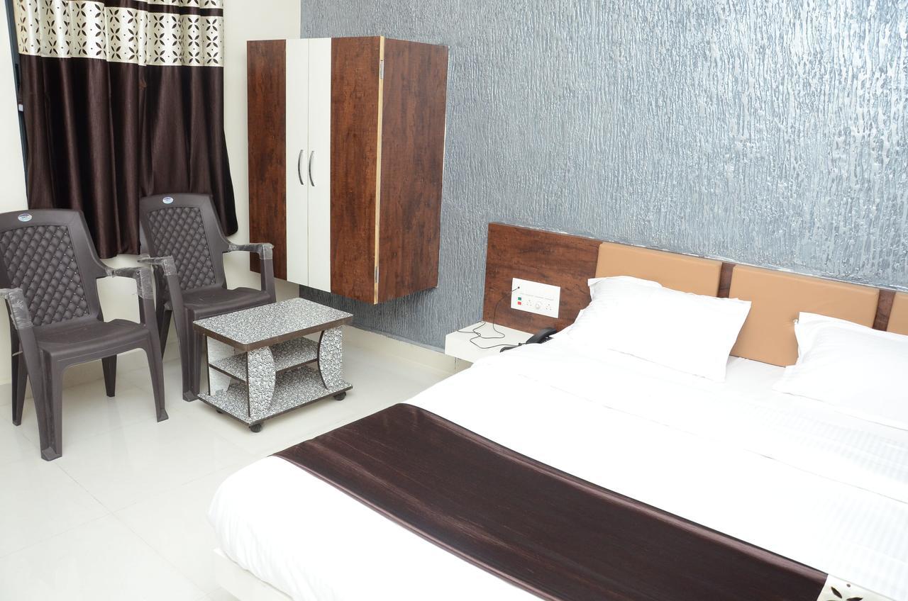 Hotel Bansidhar Somnath Exterior photo